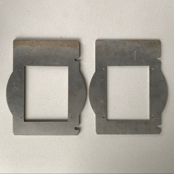 Omega D-Series Glassless 4x5 Negative Carrier, 2-Piece Bare Aluminum - Picture 3 of 6